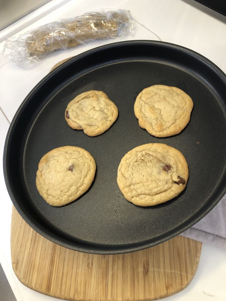 How to bake cookies in the convection microwave